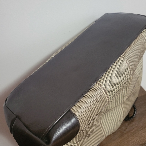 GUC- Saks Fifth Avenue bag - Picture 5 of 6